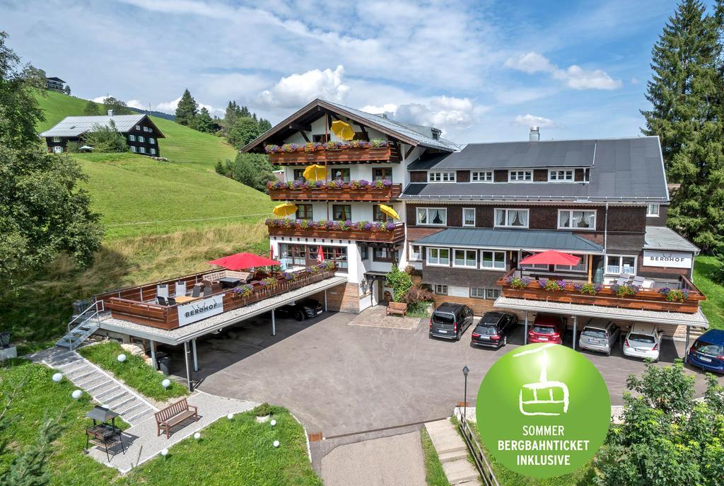 Der Berghof Aparthotel Hirschegg  Eksteriør bilde