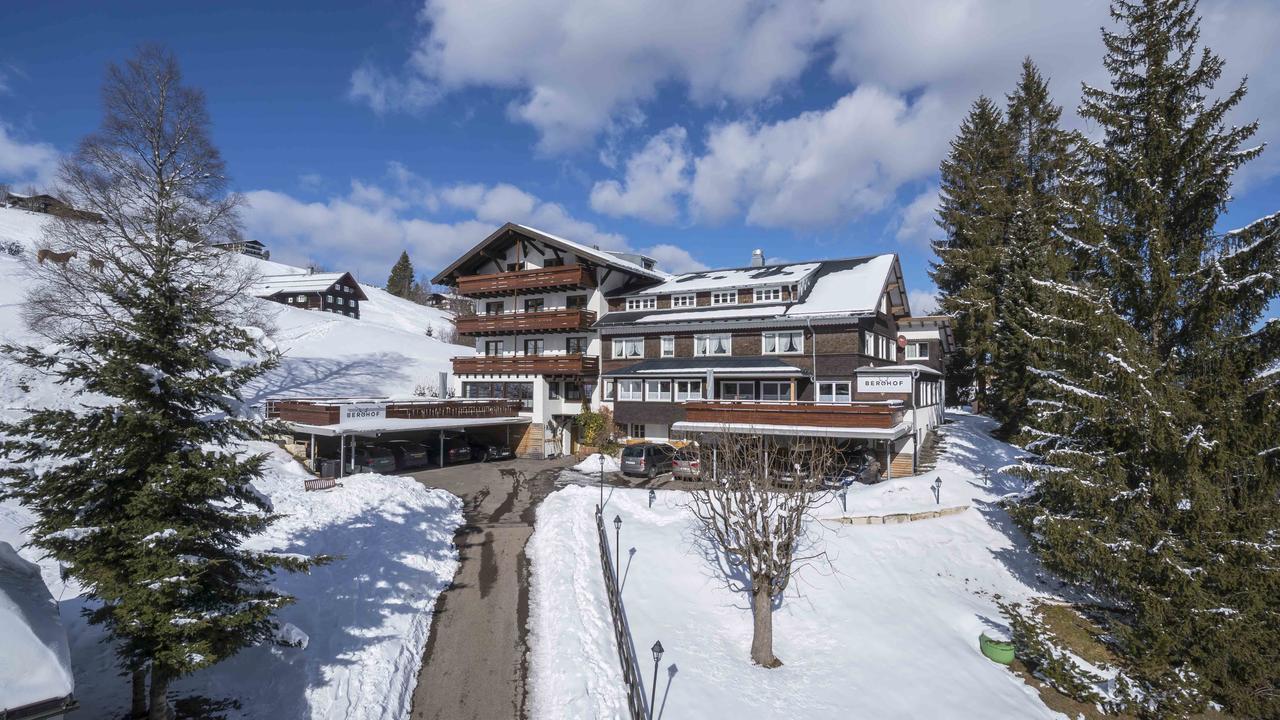 Der Berghof Aparthotel Hirschegg  Eksteriør bilde